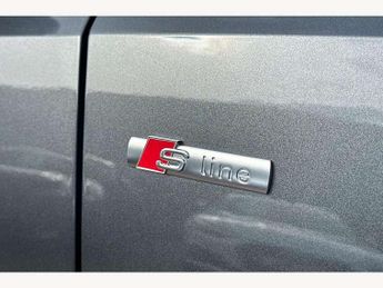 Audi Q3 35 TFSI S Line 5dr S Tronic
