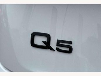 Audi Q5 40 TDI Quattro Black Edition 5dr S Tronic