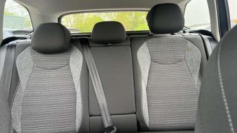 Skoda Superb Estate 2.0 TDI SE Technology 5dr DSG