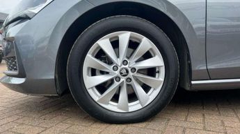 Skoda Superb Estate 2.0 TDI SE Technology 5dr DSG