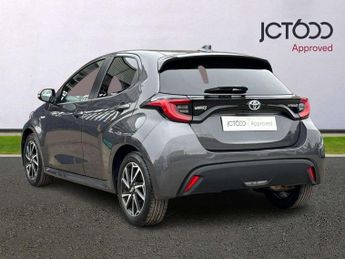 Toyota Yaris 1.5 Hybrid Design 5dr CVT