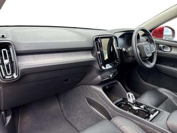 Volvo XC40 2.0 B4P Inscription Pro 5dr Auto