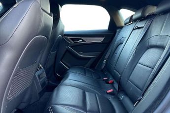 Jaguar F-Pace 2.0 D200 R-Dynamic S 5dr Auto AWD