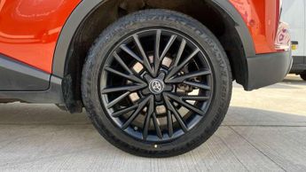 Toyota C-HR 2.0 Hybrid Orange Edition 5dr CVT