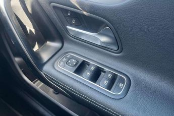 Mercedes-Benz CLA Shooting Brake CLA 220d AMG Line 5dr Tip Auto