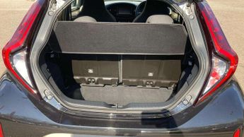 Toyota Aygo X 1.0 VVT-i Edge 5dr Auto