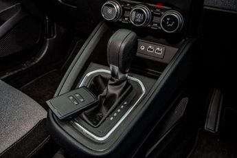 Renault Clio 1.6 E-TECH full hybrid 145 Evolution 5dr Auto