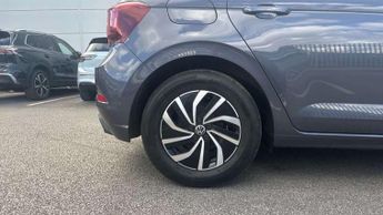 Volkswagen Polo 1.0 TSI Life 5dr DSG