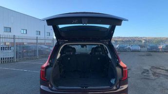 Volvo XC90 2.0 B5P Plus Dark 5dr AWD Geartronic