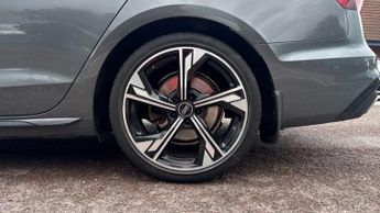 Audi A4 Avant 40 TFSI 204 Black Edition 5dr S Tronic