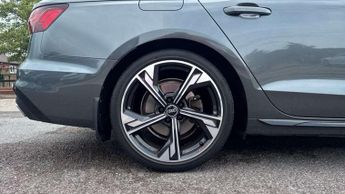 Audi A4 Avant 40 TFSI 204 Black Edition 5dr S Tronic
