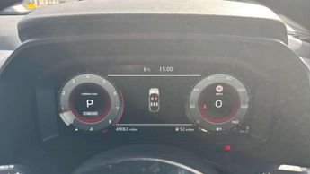 Nissan Qashqai 1.3 DiG-T MH 158 Premiere Edition 5dr Xtronic