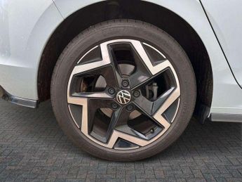 Volkswagen Golf 2.0 TDI 150 R-Line 5dr DSG