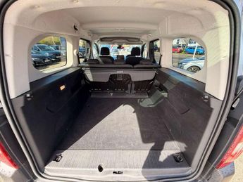 Peugeot Rifter 1.2 PureTech 130 Allure Premium [7 Seats] 5dr EAT8