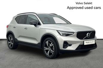 Volvo XC40 2.0 B3P Plus Dark 5dr Auto