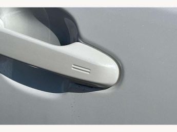 Toyota C-HR 1.8 Hybrid Dynamic 5dr CVT