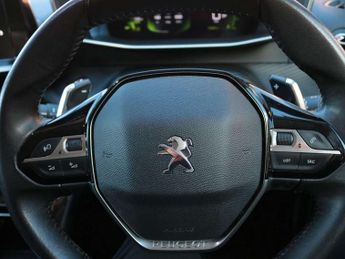 Peugeot 2008 1.2 PureTech 130 Allure Premium 5dr EAT8