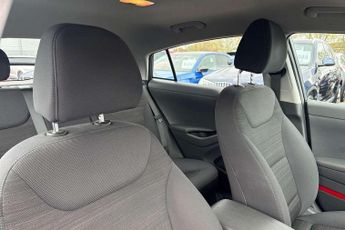 Hyundai IONIQ 1.6 GDi Hybrid SE 5dr DCT