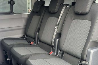 Volkswagen Transporter 2.0 TDI 150 Commerce Pro Kombi Van Auto