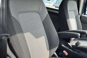 Volkswagen Transporter 2.0 TDI 150PS Minibus Life Auto