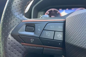 Cupra Formentor 1.4 eHybrid 204 V2 5dr DSG