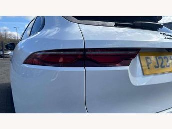 Jaguar F-Pace 2.0 D200 R-Dynamic SE Black 5dr Auto AWD