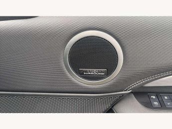 Land Rover Discovery 3.0 D300 R-Dynamic HSE 5dr Auto