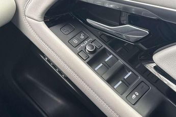 Land Rover Range Rover Evoque 2.0 D180 R-Dynamic SE 5dr Auto
