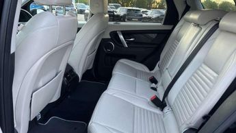 Land Rover Discovery Sport 2.0 P250 HSE 5dr Auto