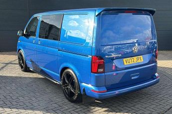 Volkswagen Transporter 2.0 BiTDI 204 Highline Kombi Van DSG