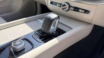 Volvo XC60 2.0 B5P Core 5dr AWD Geartronic