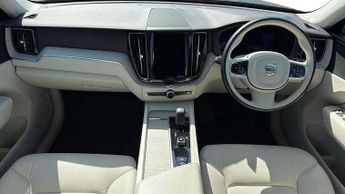 Volvo XC60 2.0 B5P Core 5dr AWD Geartronic