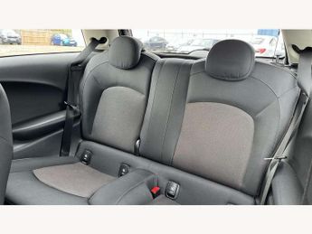 MINI Hatchback 1.5 Cooper Classic II 3dr Auto