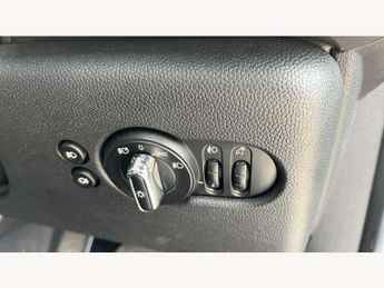 MINI Hatchback 1.5 Cooper Classic II 3dr Auto