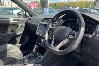 Volkswagen Tiguan 2.0 TSI 4Motion R-Line 5dr DSG