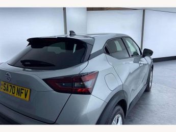 Nissan Juke 1.0 DiG-T N-Connecta 5dr DCT