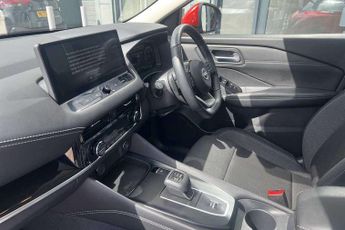 Nissan Qashqai 1.3 DiG-T MH 158 N-Connecta 5dr Xtronic