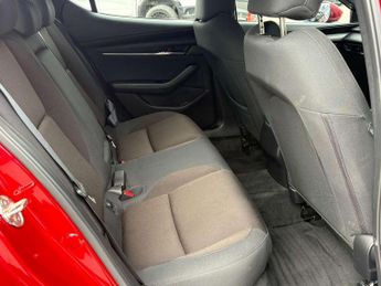 Mazda 3 2.0 e-Skyactiv G MHEV SE-L Lux 5dr Auto