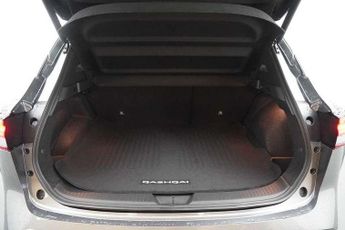 Nissan Qashqai 1.3 DiG-T MH 158 Tekna 5dr Xtronic