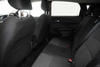 Nissan Qashqai 1.3 DiG-T MH N-Connecta 5dr