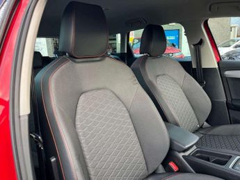 SEAT Leon Estate 1.5 eTSI 115 FR 5dr DSG [DAP]