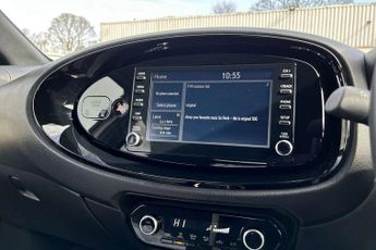 Toyota Aygo X 1.0 VVT-i Edge 5dr Auto