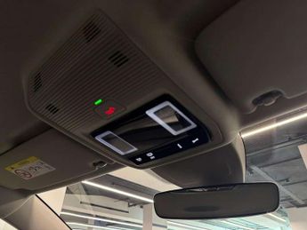 Volkswagen Golf 1.5 eTSI 150 Style 5dr DSG