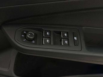 Volkswagen Golf 1.5 eTSI 150 Style 5dr DSG