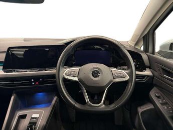 Volkswagen Golf 1.5 eTSI 150 Style 5dr DSG