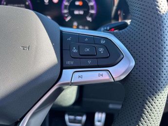 Volkswagen Tiguan 1.5 eTSI 150 R-Line 5dr DSG