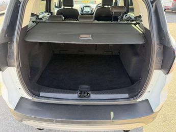 Ford Kuga 1.5 TDCi Titanium 5dr Auto 2WD