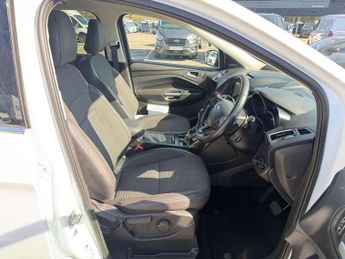 Ford Kuga 1.5 TDCi Titanium 5dr Auto 2WD