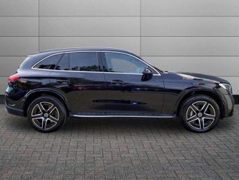 Mercedes-Benz GLC GLC 300e 4Matic AMG Line 5dr 9G-Tronic