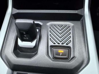 Dacia Journey 1.8 Hybrid 155 Journey 5dr Auto